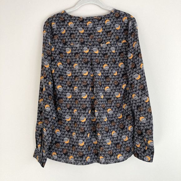 CAbi Eclipse Moon Long Sleeve Crescent Blouse Pullover Blouse Size Small #3131 - Picture 7 of 9